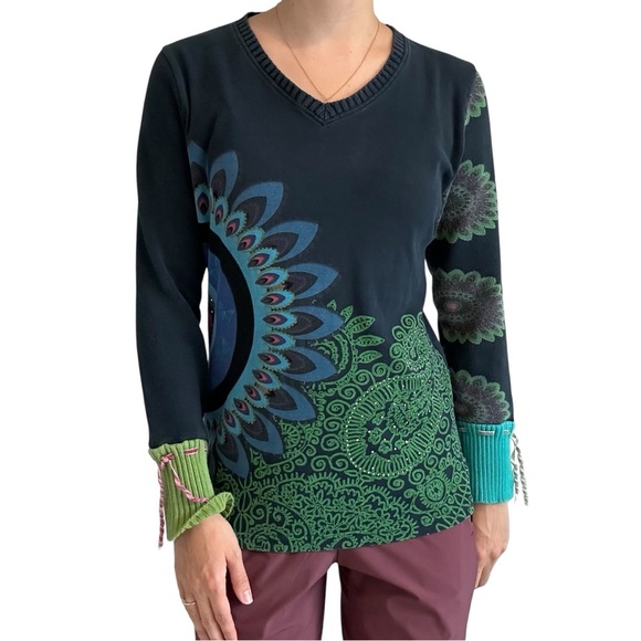 Desigual Y2K T-Shirt Long Sleeve V-Neck Top Peacock Colorful Size Extra Large - Picture 2 of 8